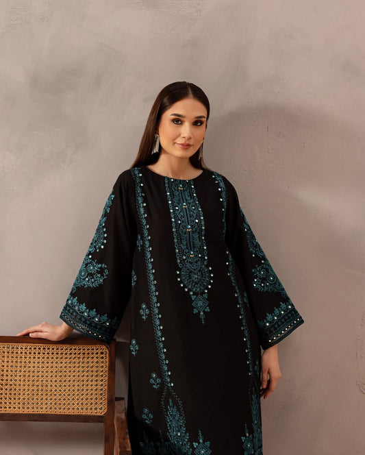 kaamla Embroidered - 2 pieces