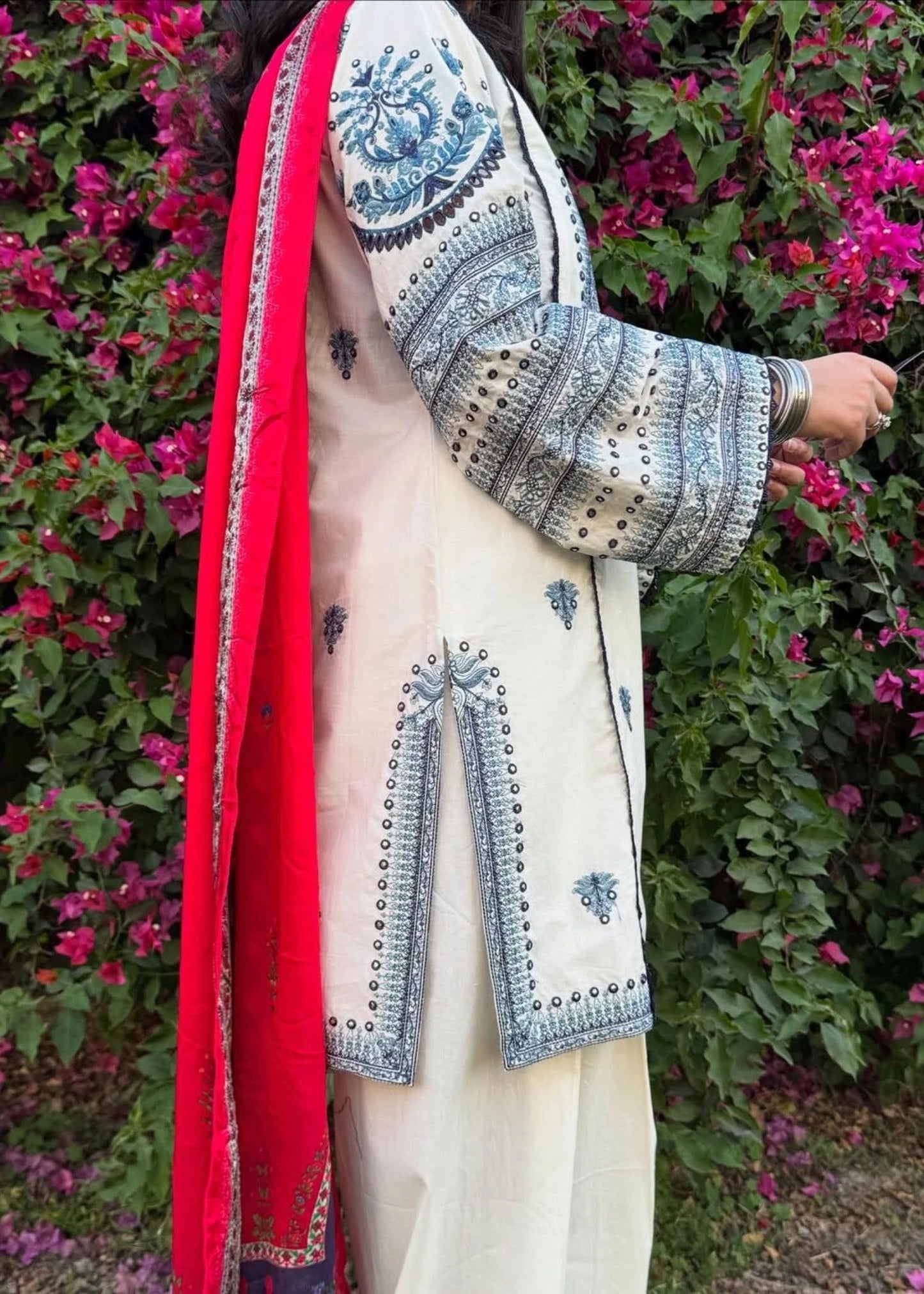 Jugnu Embroidered  3pc