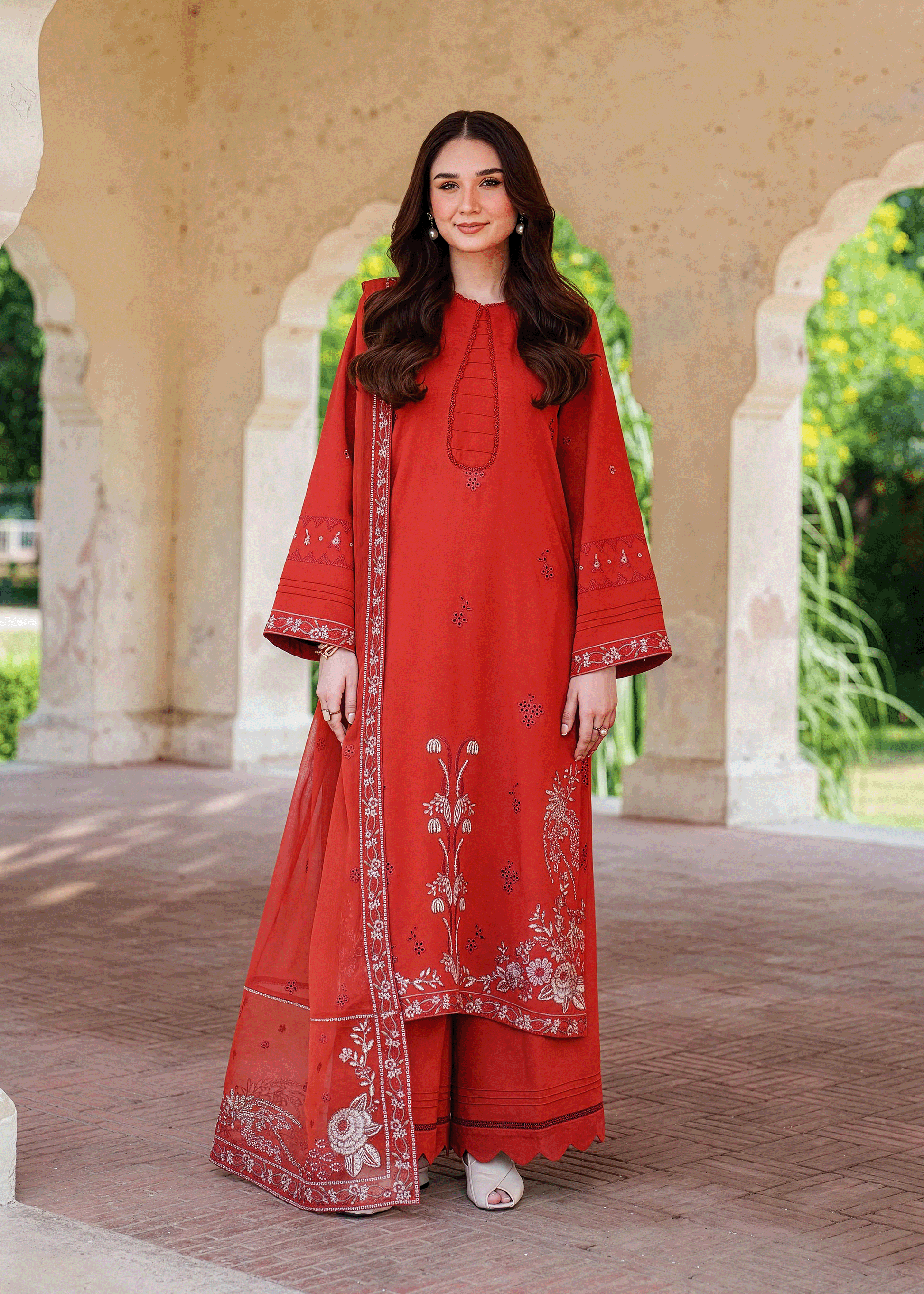 Begum Embroidered - 3pc