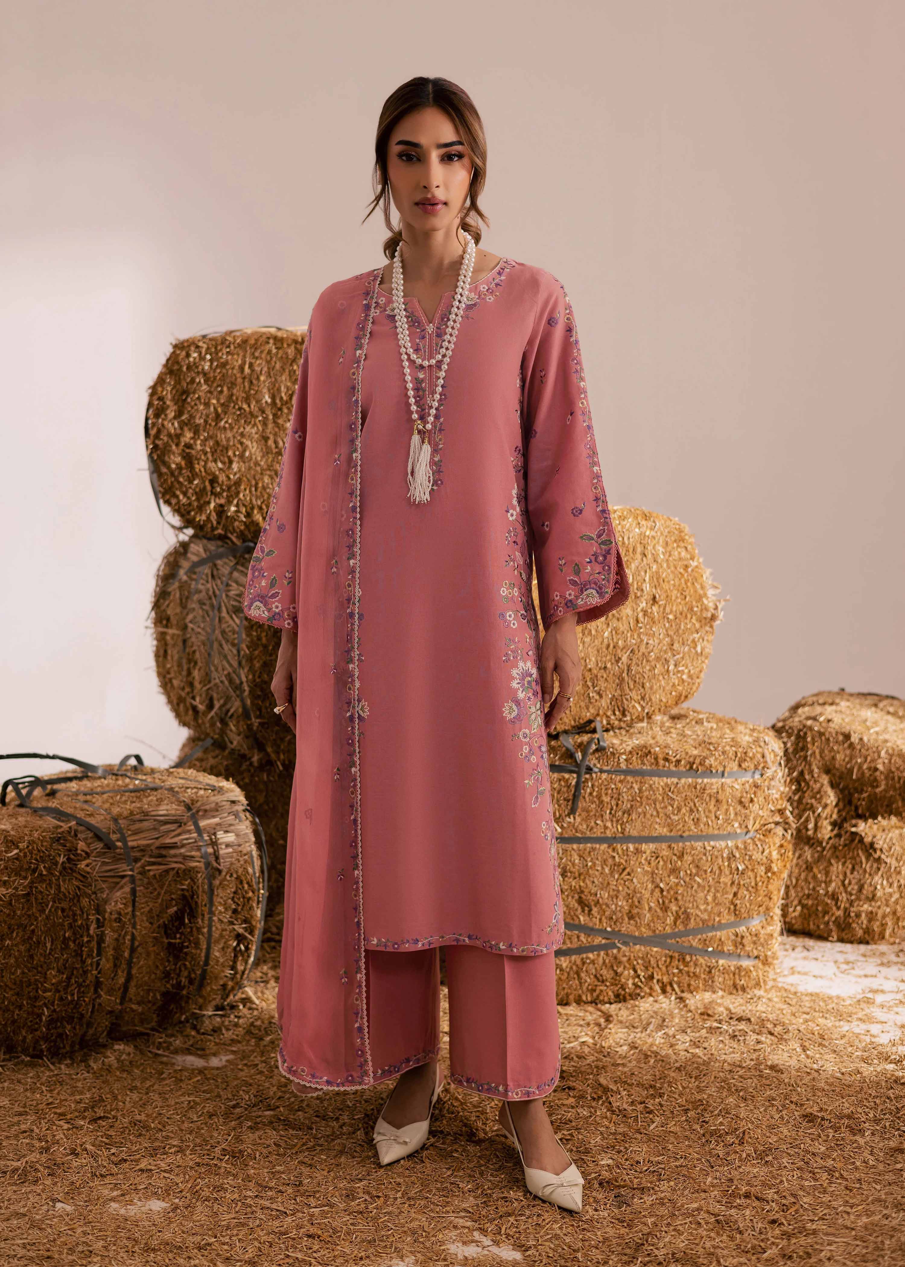 Rehab Embroidered - 3pc