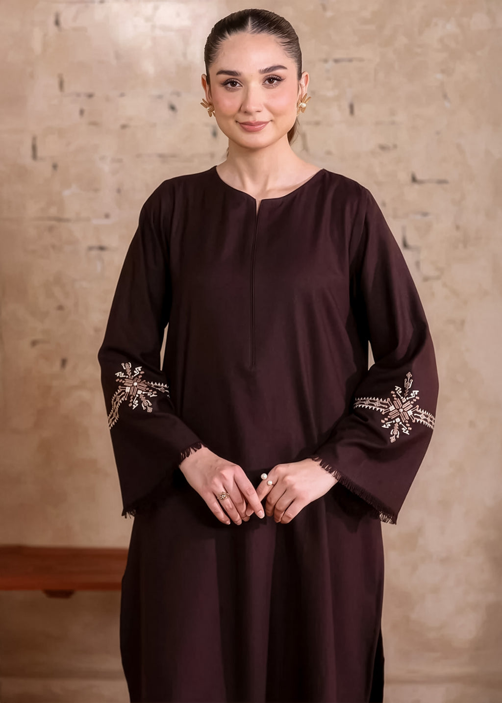 Marjaan Embroidered 2pc
