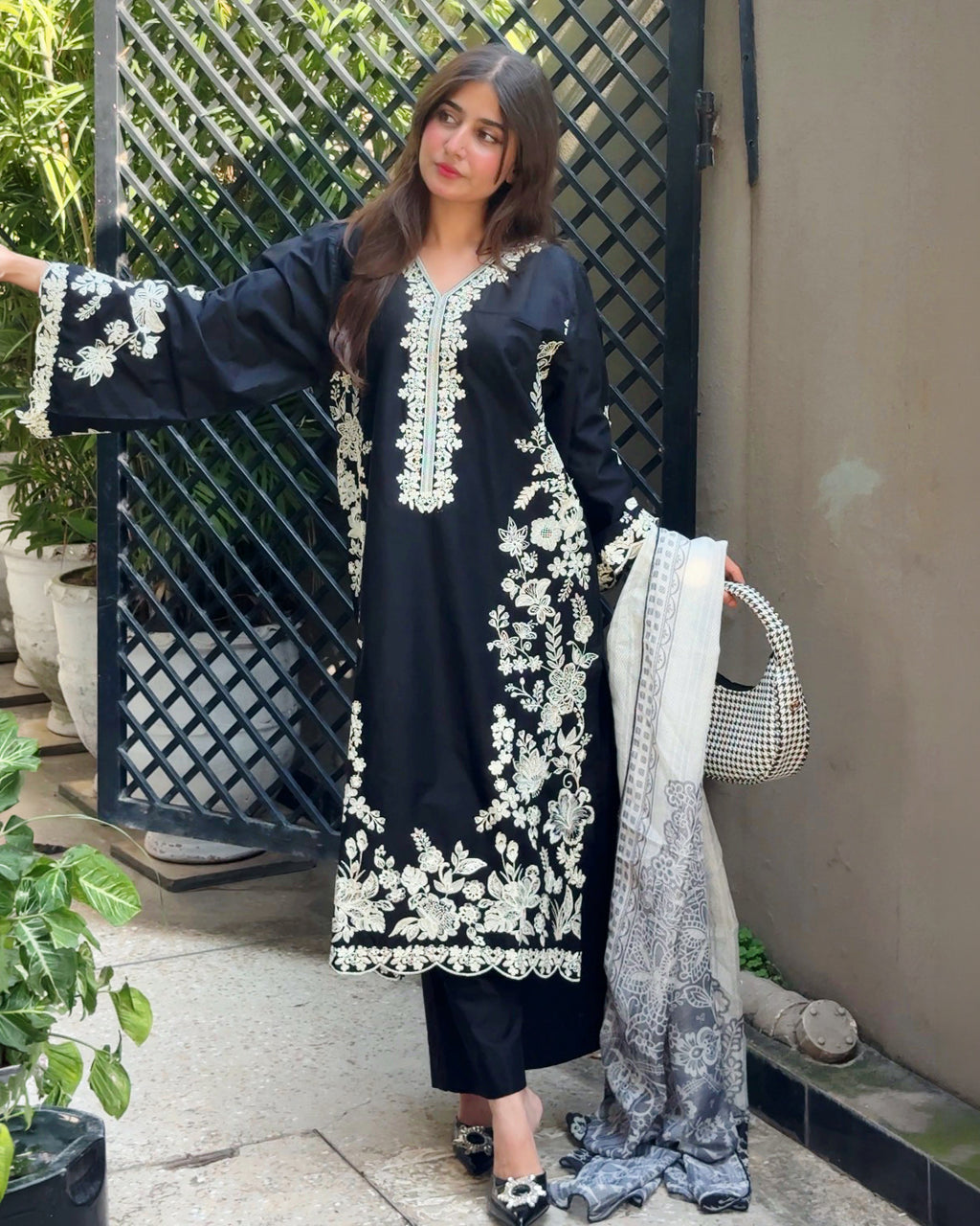Mehar Bano Embroidered -3PC