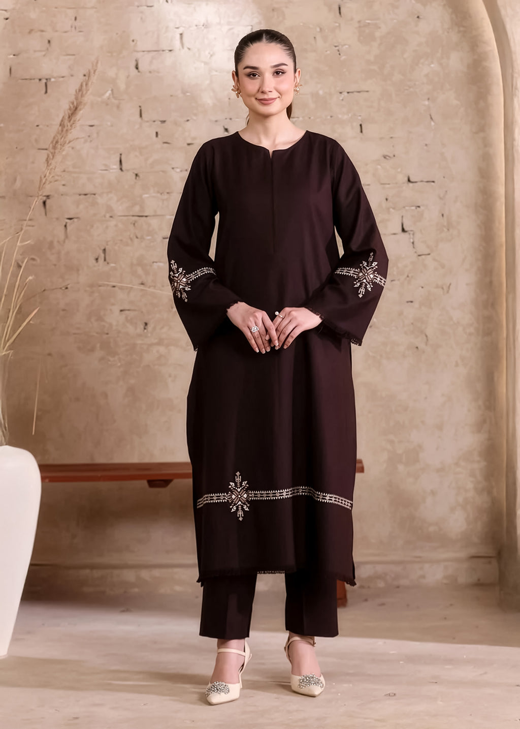 Marjaan Embroidered 2pc