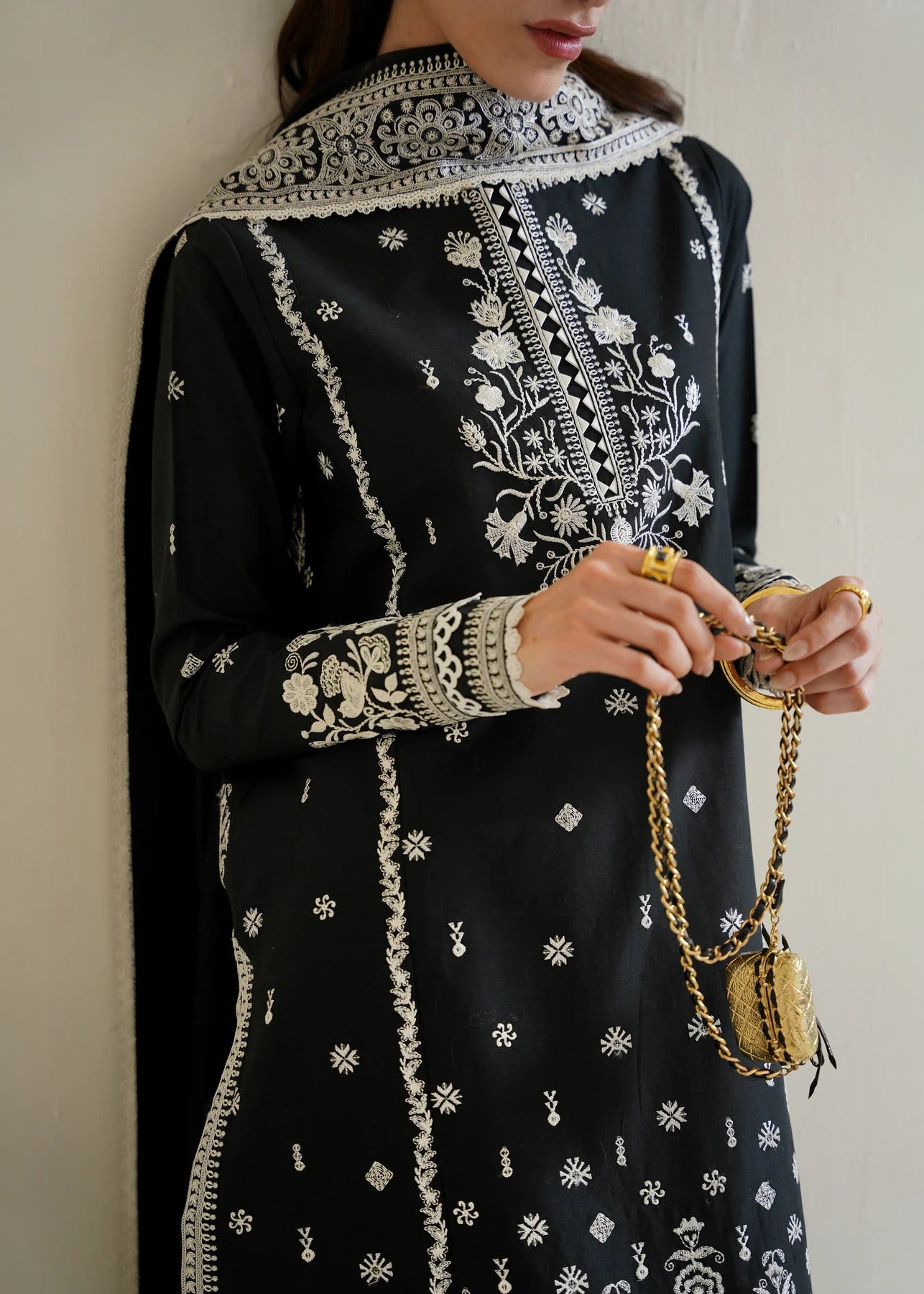 Dilbar Embroidered - 3pc