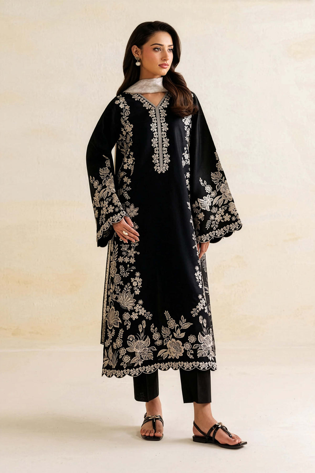 Mehar Bano Embroidered -3PC
