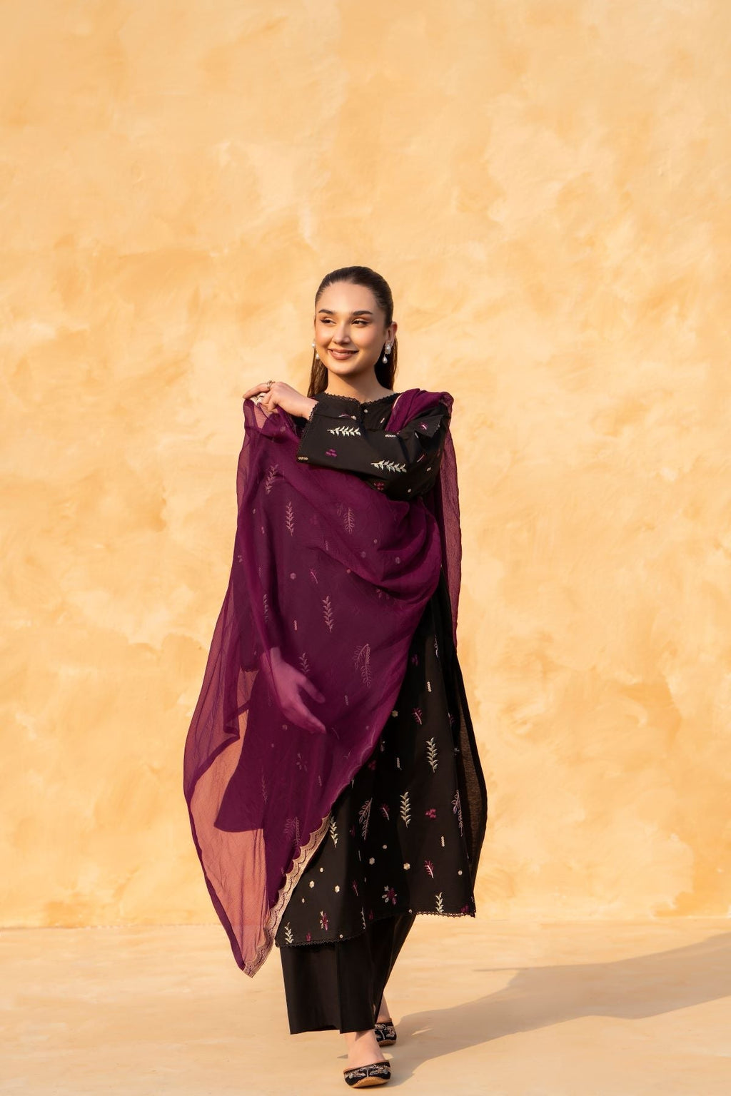 Diana Embroidered - 3 Pieces