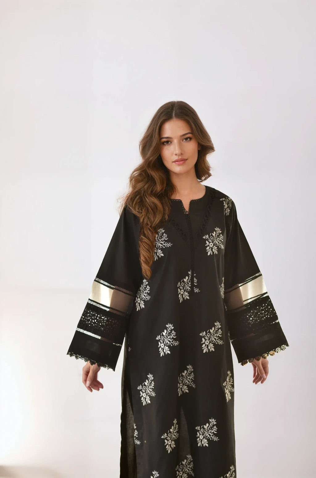 Nora Black Embroidered 3pc