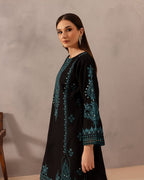 kaamla Embroidered - 2 pieces