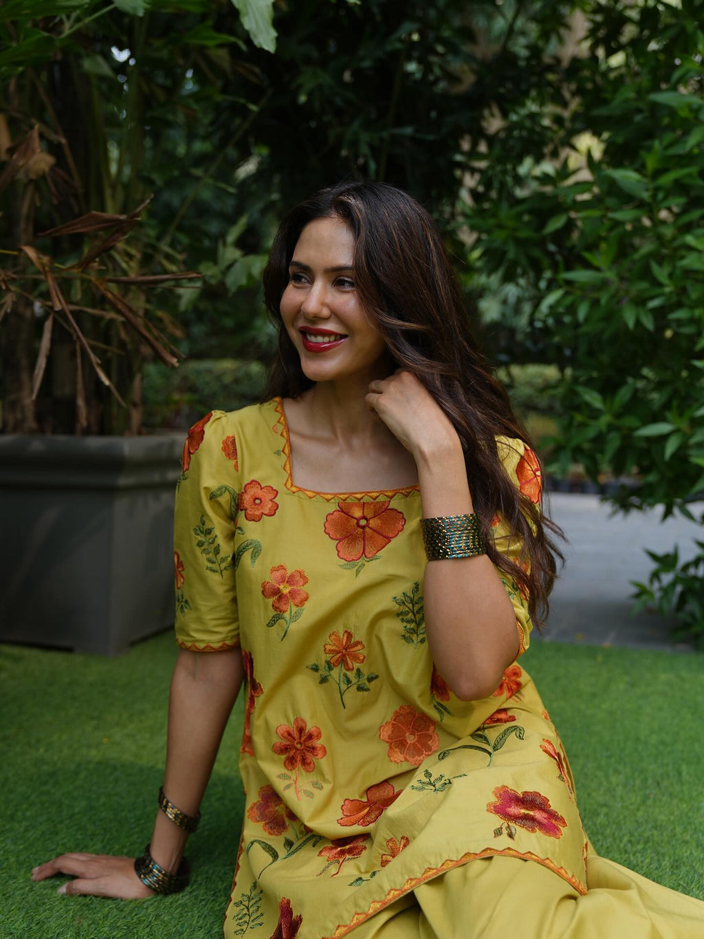 Sonam Bajwa -3pc