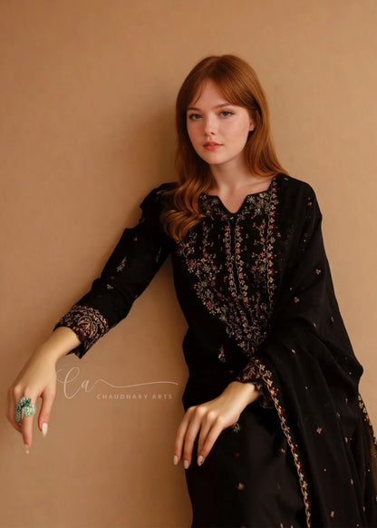 Parsa 3pcs - Cotton Lawn Embroidered