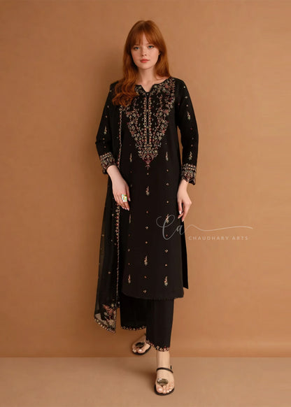 Parsa 3pcs - Cotton Lawn Embroidered