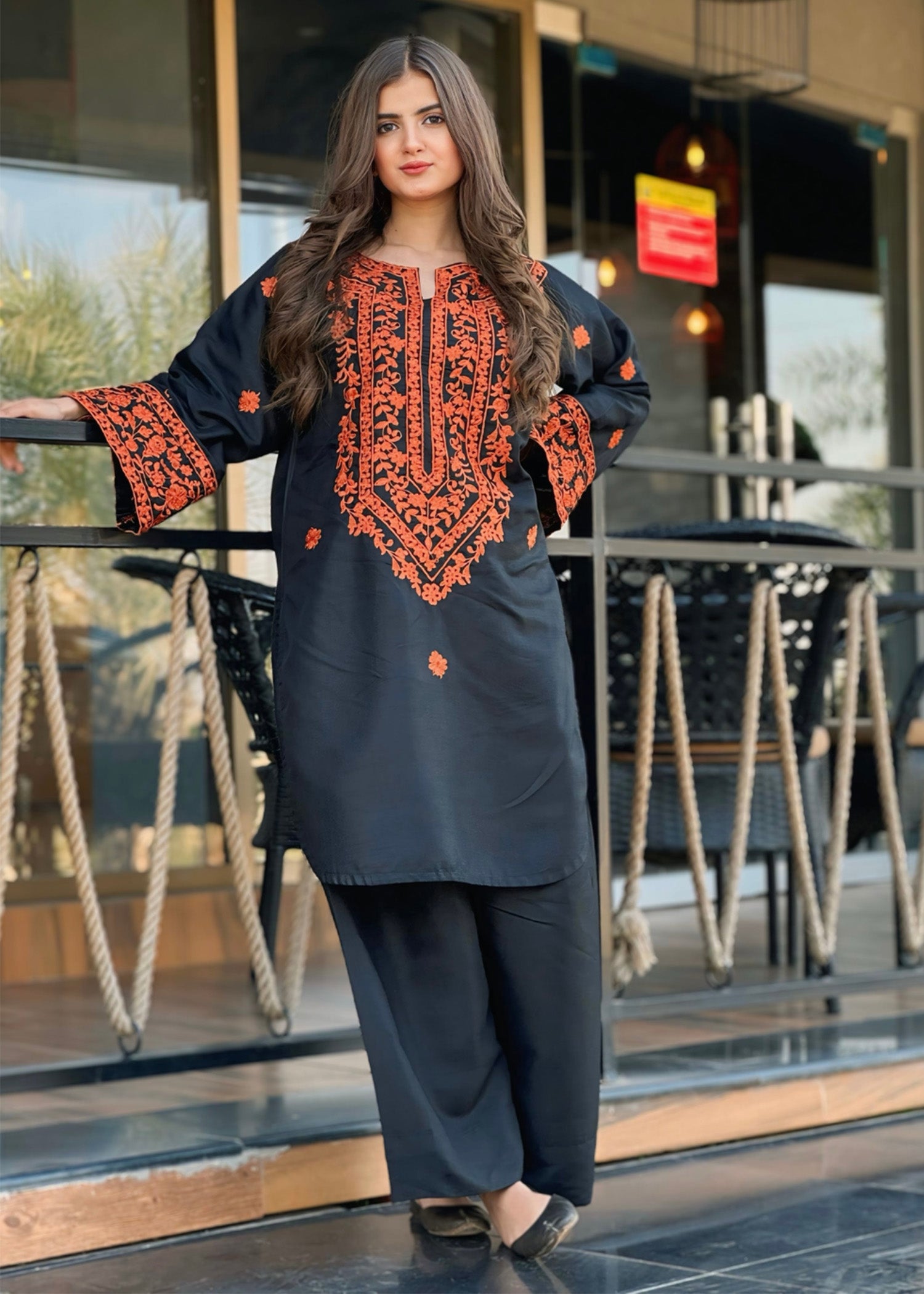 Zouq Embroidered - 2 Pieces