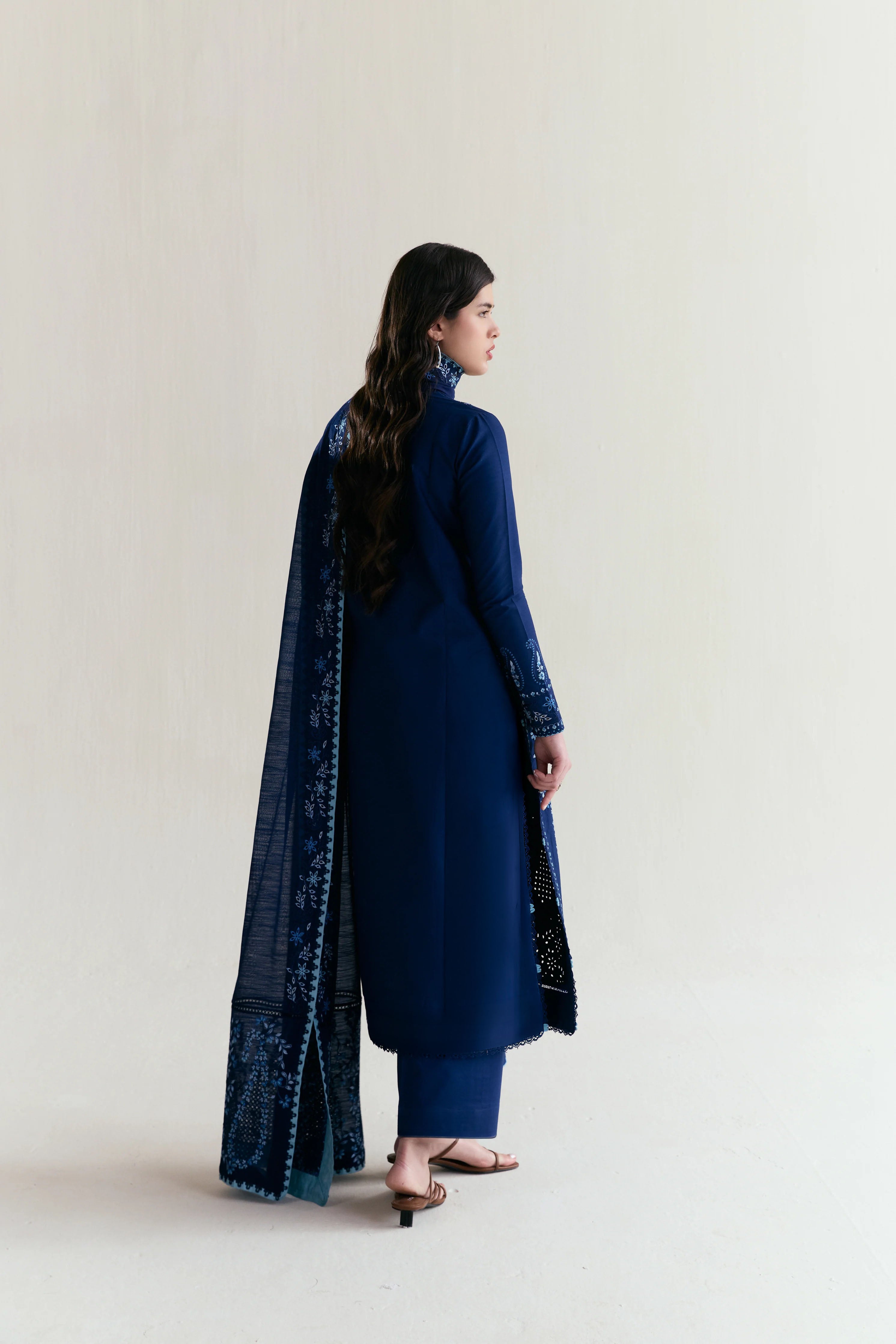 Pakeeza Embroidered - 3pc