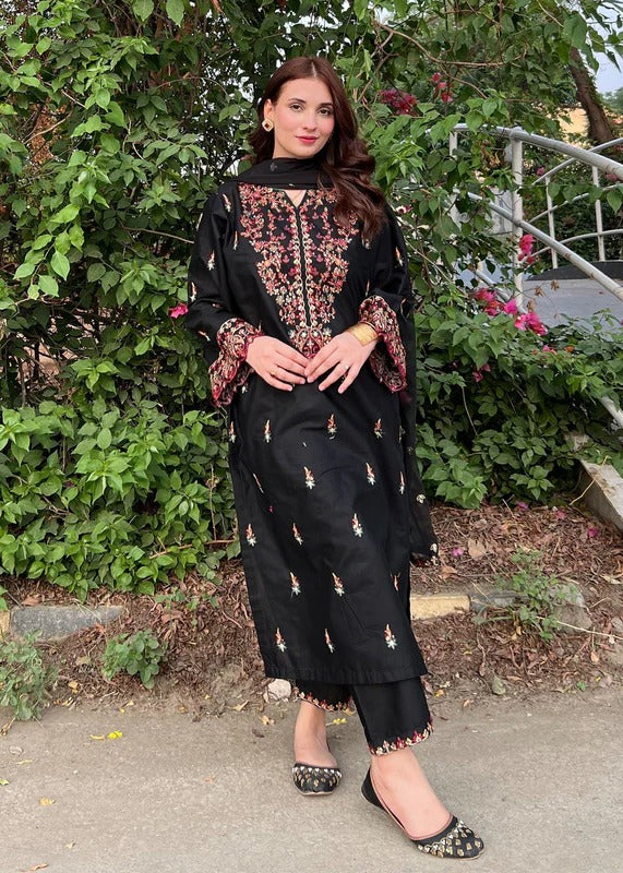 Parsa Embroidered - 3 Pieces - Black