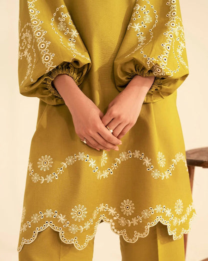 Prishay Embroidered 2pc