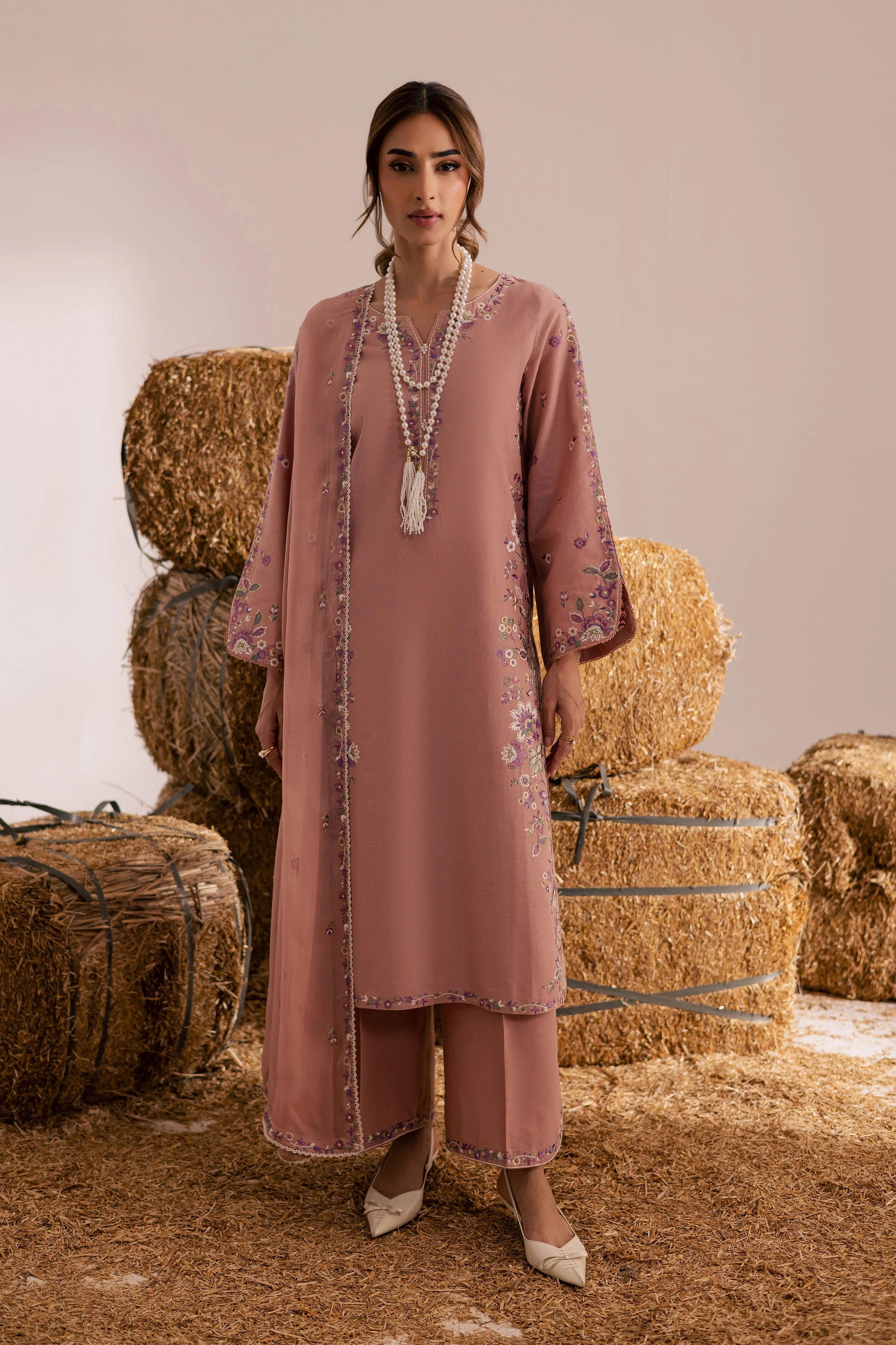 Rehab Embroidered - 3pc