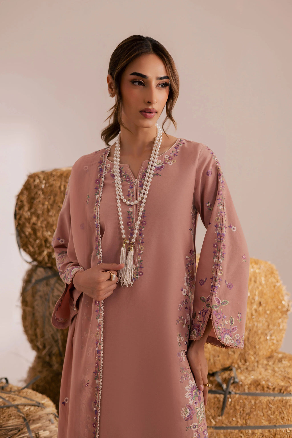 Rehab Embroidered - 3pc