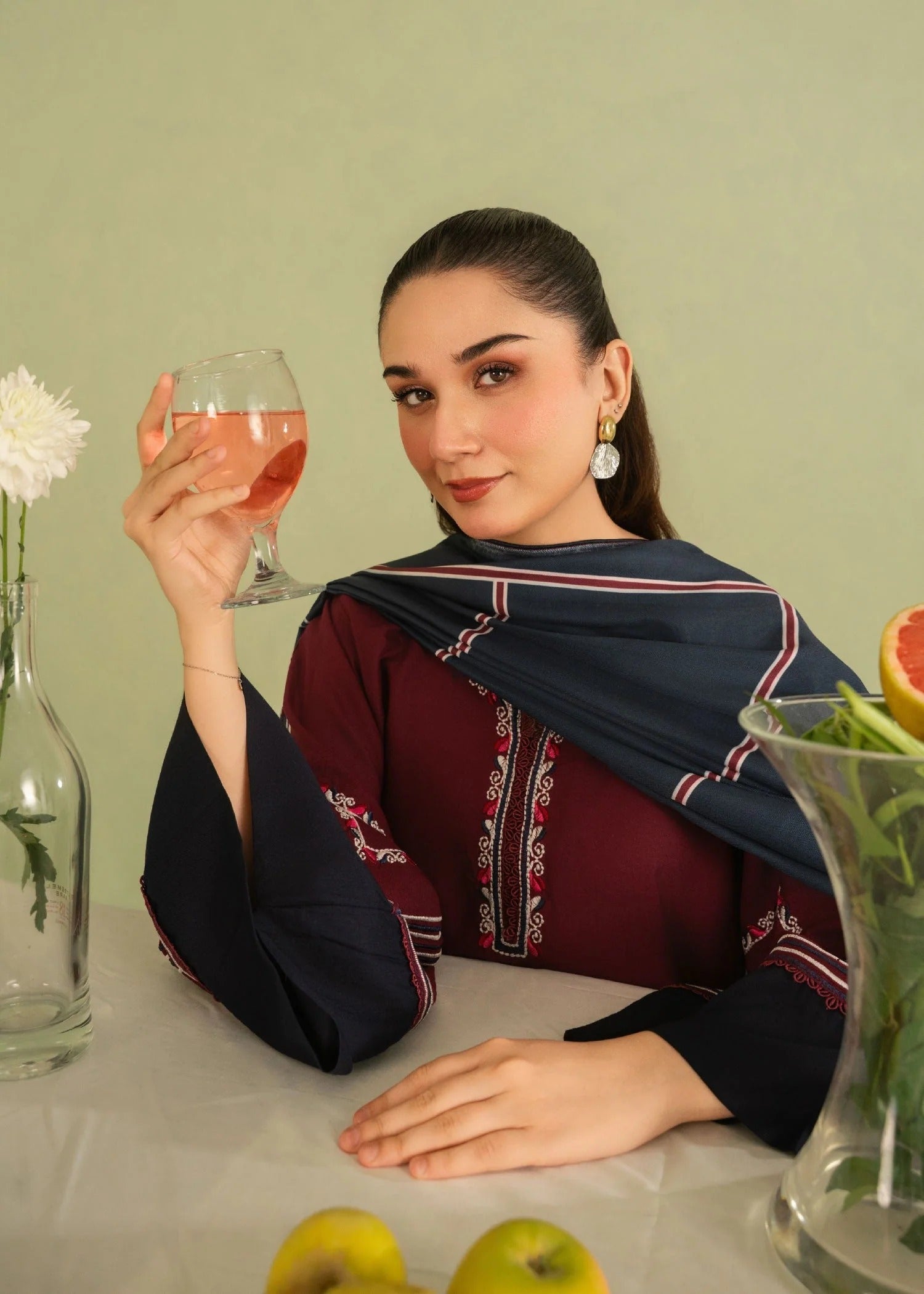 Eris Embroidered 3pc