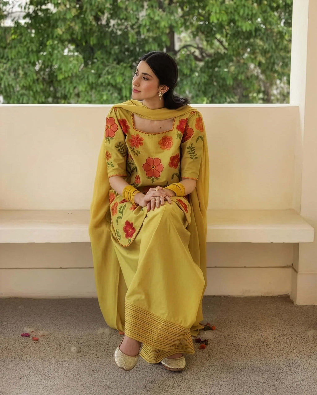 Sonam Bajwa -3pc