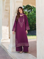 Kaavish Embroidered 3pc