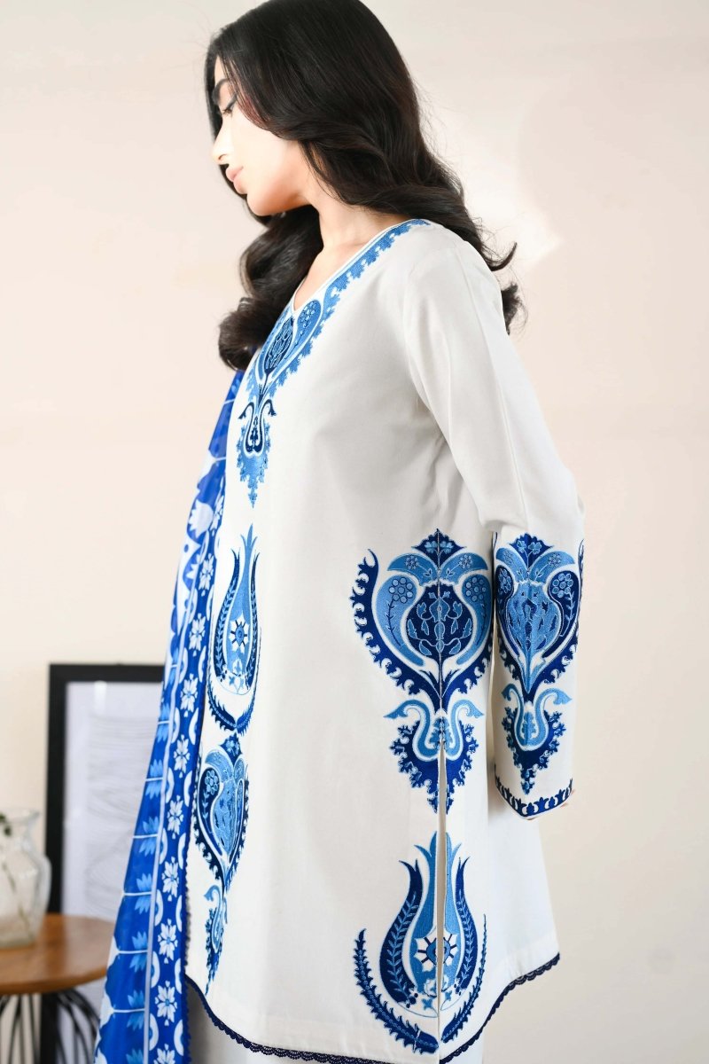 Yumna - 3pc - Chaudhary Arts